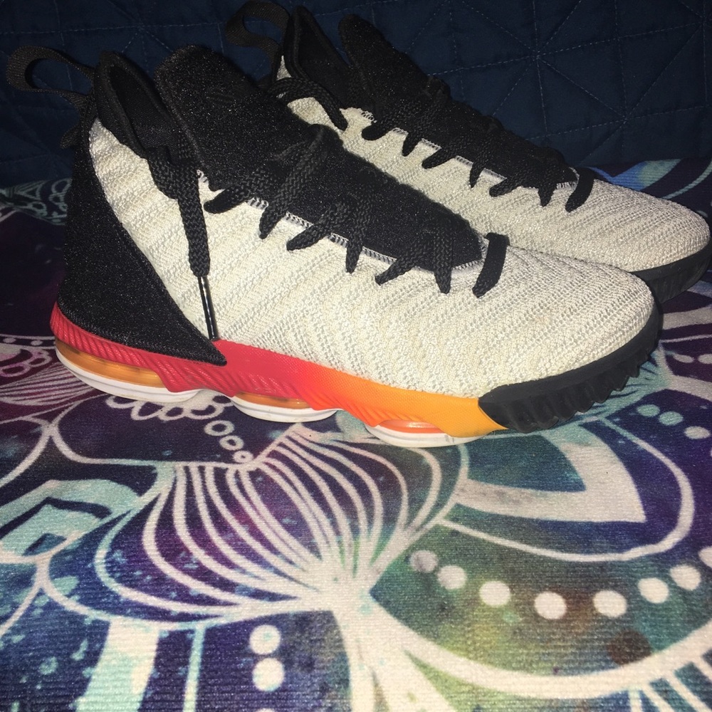 Nike lebrons